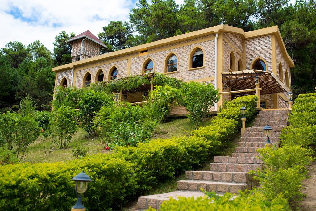 Le Chateau Du Lac De Mantasoa Buitenkant foto